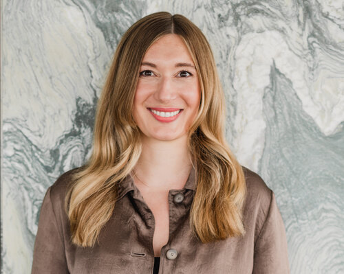 orträt von Magdalena Nitsche, Rechtsanwältin und Partnerin bei DORDA Rechtsanwälte GmbH in Wien, Speakerin beim 15. Internationalen Symposium Restrukturierung an der FH Kufstein Tirol | © privat