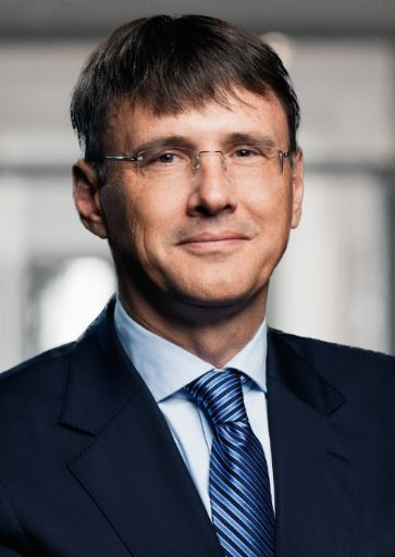 Dr. Christoph Niering