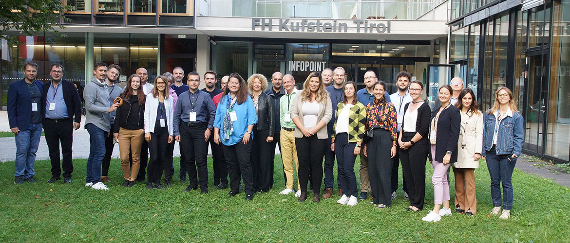 Beim zweiten Partner:innenmeeting des INTERREG CE Projekts GREENE 4.0 trafen sich 29 Teilnehmende aus sieben Ländern in Kufstein.